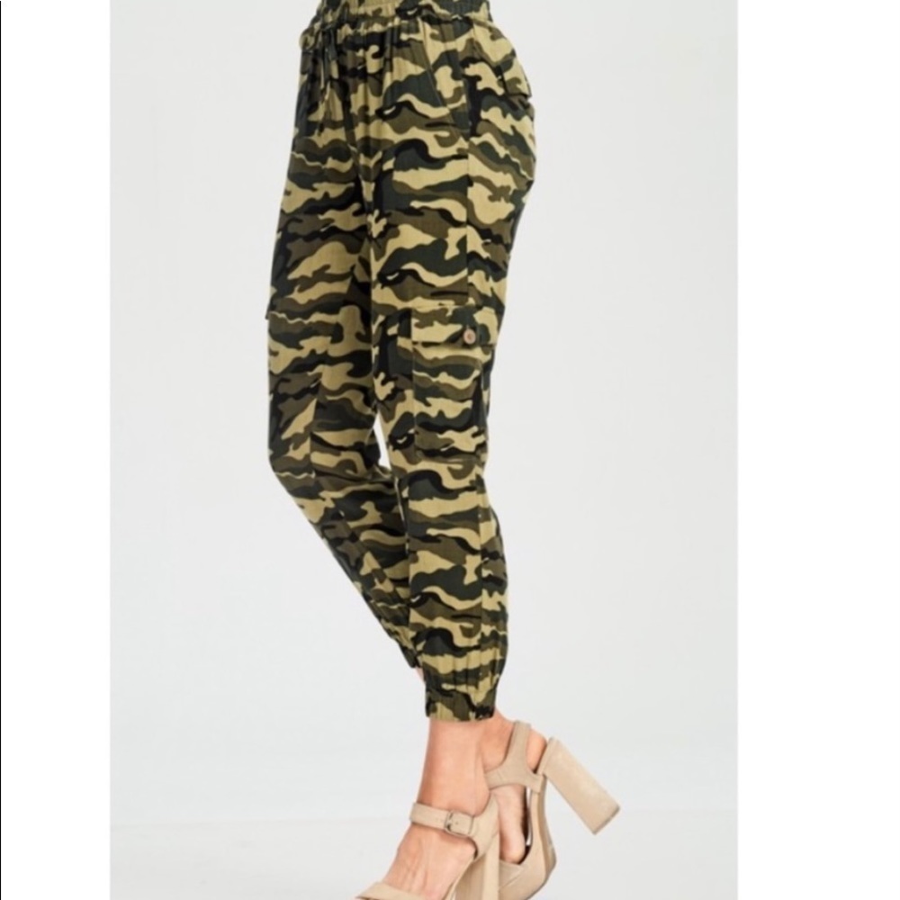 New! Clearance 🎉Camo Cargo Drawstring Joggers Lightweight Pants - Picture 4 of 6